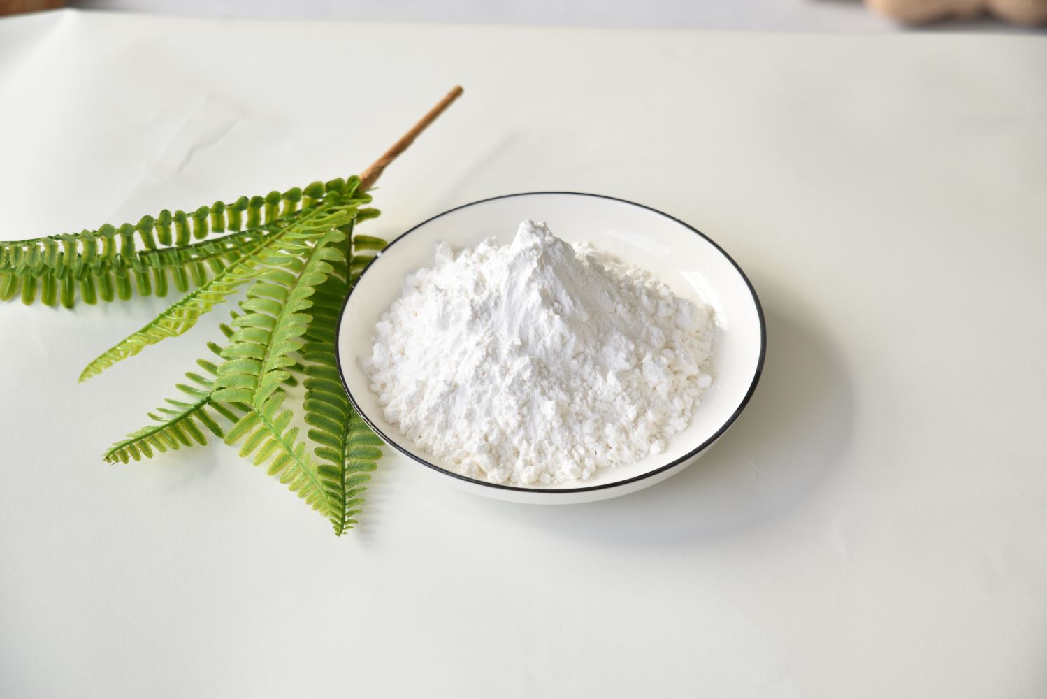 Tinh chất đầu tiên được con người tổng hợp: vanillin